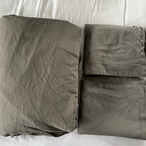 Restoration Hardware Linen Dark Gray King Duvet/Sham set